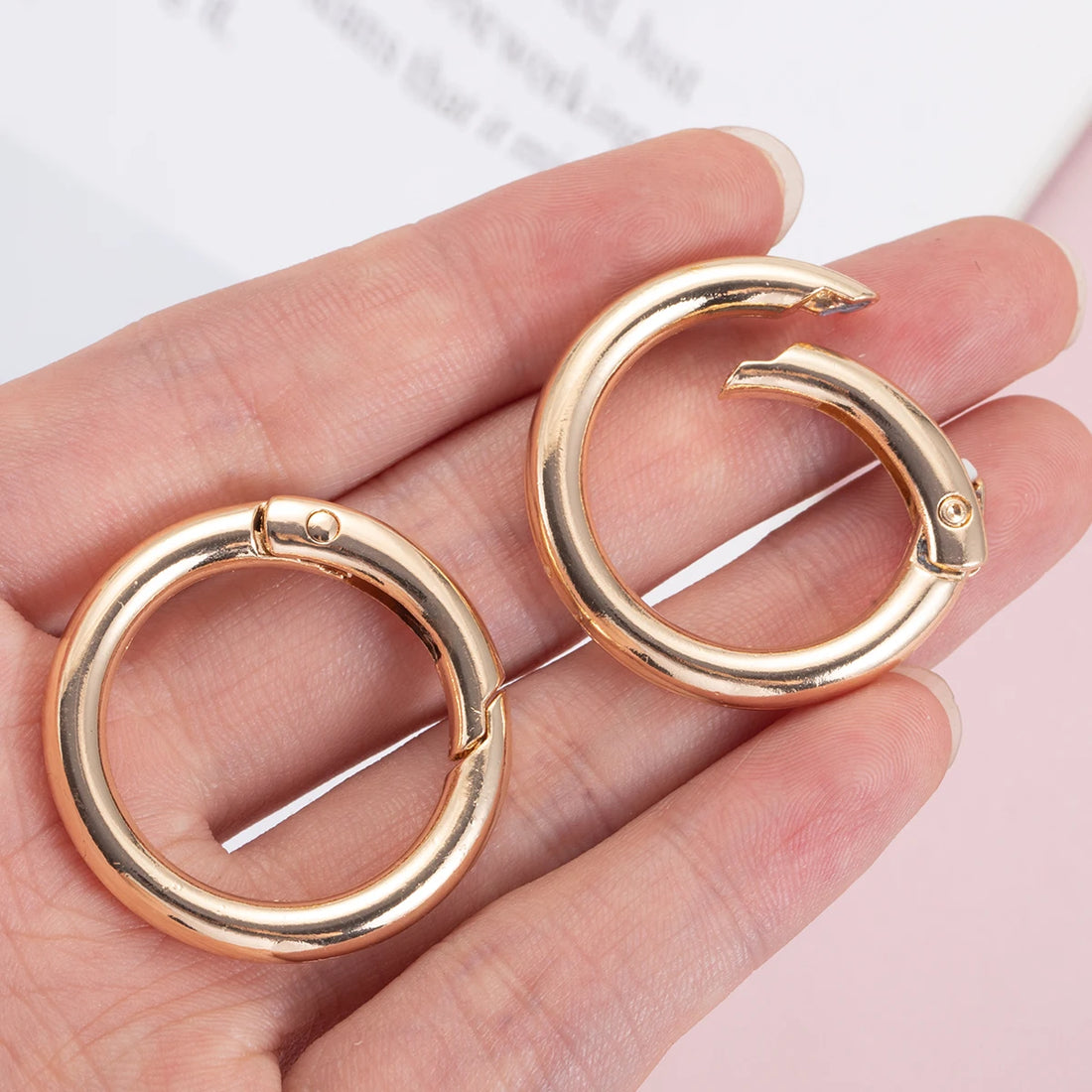 5pcs Round Spring Clasp Keychain Rings